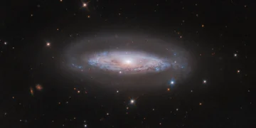 Hubble Spots a Bright Galactic Core