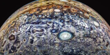 Image captured by Juno during its 66th perijove, then further processed with color enhancement by Gerald Eichstädt and Thomas Thomopoulos. NASA / JPL / SwRI / MSSS / Gerald Eichstädt / Thomas Thomopoulos CC BY 3.0